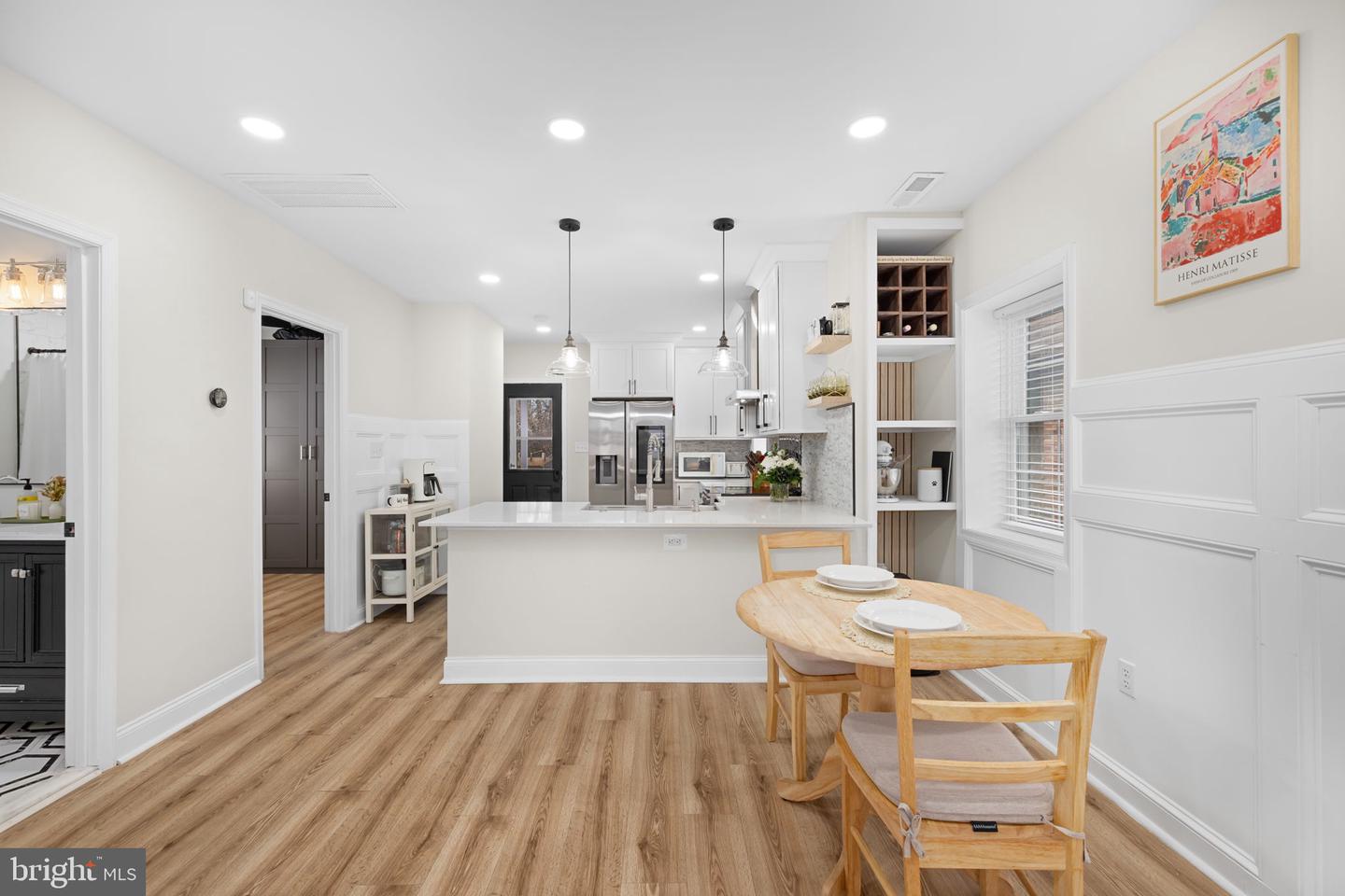 2205 E RANDOLPH AVE, ALEXANDRIA, Virginia 22301, 3 Bedrooms Bedrooms, ,2 BathroomsBathrooms,Residential,For sale,2205 E RANDOLPH AVE,VAAX2054788 MLS # VAAX2054788