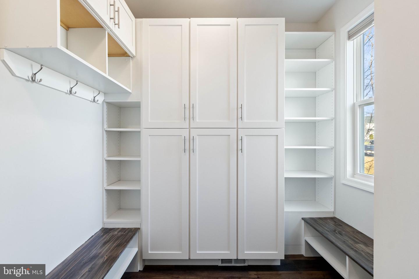 10602 SPRINGVALE LN, SPOTSYLVANIA, Virginia 22551, 5 Bedrooms Bedrooms, ,4 BathroomsBathrooms,Residential,For sale,10602 SPRINGVALE LN,VASP2039748 MLS # VASP2039748