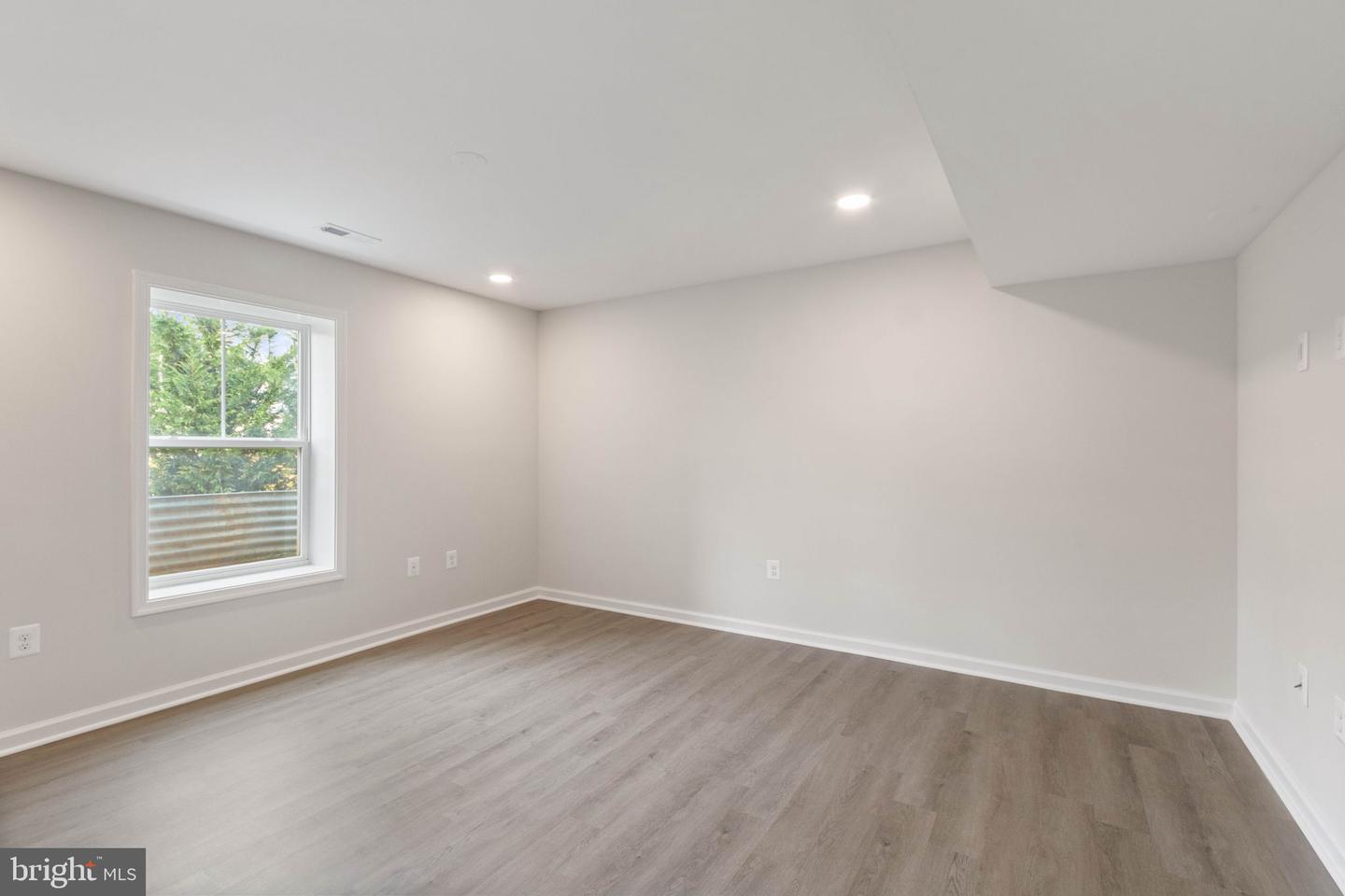 10602 SPRINGVALE LN, SPOTSYLVANIA, Virginia 22551, 5 Bedrooms Bedrooms, ,4 BathroomsBathrooms,Residential,For sale,10602 SPRINGVALE LN,VASP2039748 MLS # VASP2039748