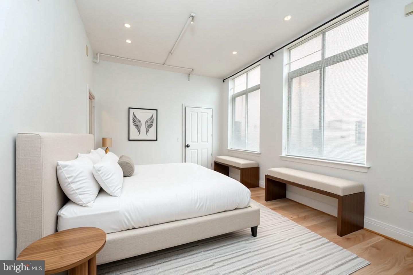 4490 MARKET COMMONS DR #302, FAIRFAX, Virginia 22033, 2 Bedrooms Bedrooms, ,2 BathroomsBathrooms,Residential,For sale,4490 MARKET COMMONS DR #302,VAFX2293868 MLS # VAFX2293868