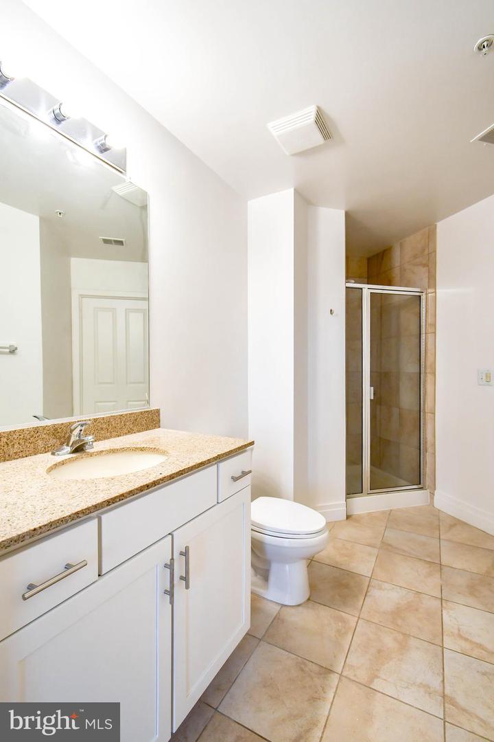 4490 MARKET COMMONS DR #302, FAIRFAX, Virginia 22033, 2 Bedrooms Bedrooms, ,2 BathroomsBathrooms,Residential,For sale,4490 MARKET COMMONS DR #302,VAFX2293868 MLS # VAFX2293868