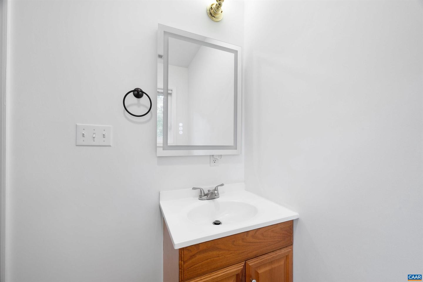 345 REDHAWK TRL, CHARLOTTESVILLE, Virginia 22903, 4 Bedrooms Bedrooms, ,2 BathroomsBathrooms,Residential,For sale,345 REDHAWK TRL,673912 MLS # 673912