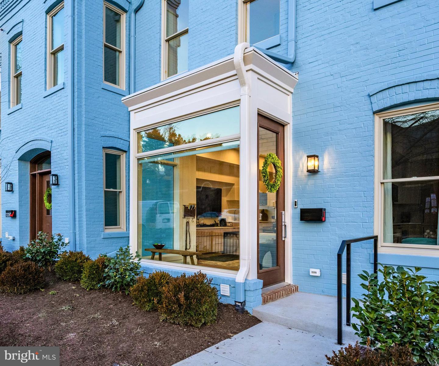 1235 W ST NW #B, WASHINGTON, District Of Columbia 20009, 2 Bedrooms Bedrooms, ,2 BathroomsBathrooms,Residential,For sale,1235 W ST NW #B,DCDC2248786 MLS # DCDC2248786