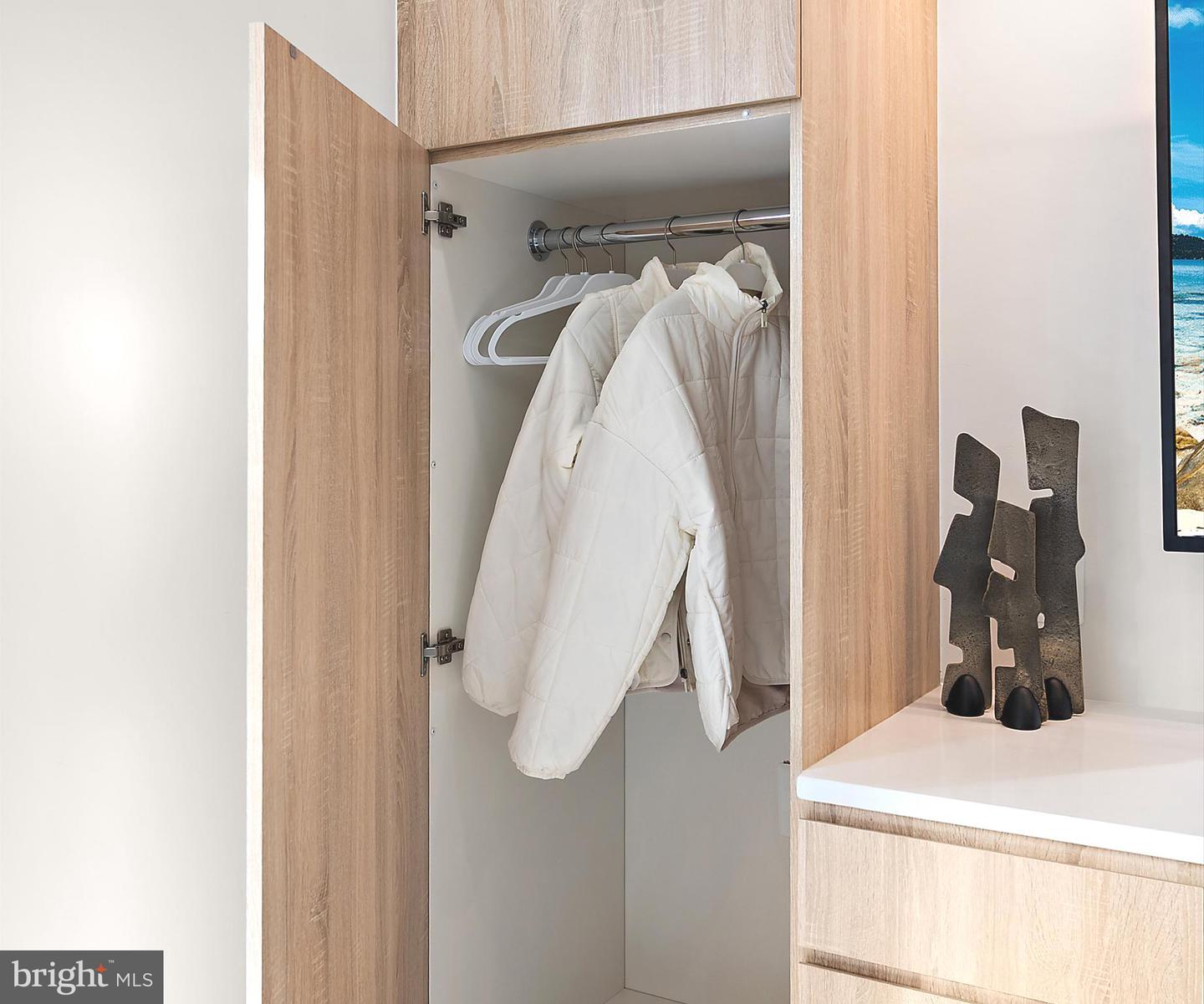 1235 W ST NW #B, WASHINGTON, District Of Columbia 20009, 2 Bedrooms Bedrooms, ,2 BathroomsBathrooms,Residential,For sale,1235 W ST NW #B,DCDC2248786 MLS # DCDC2248786