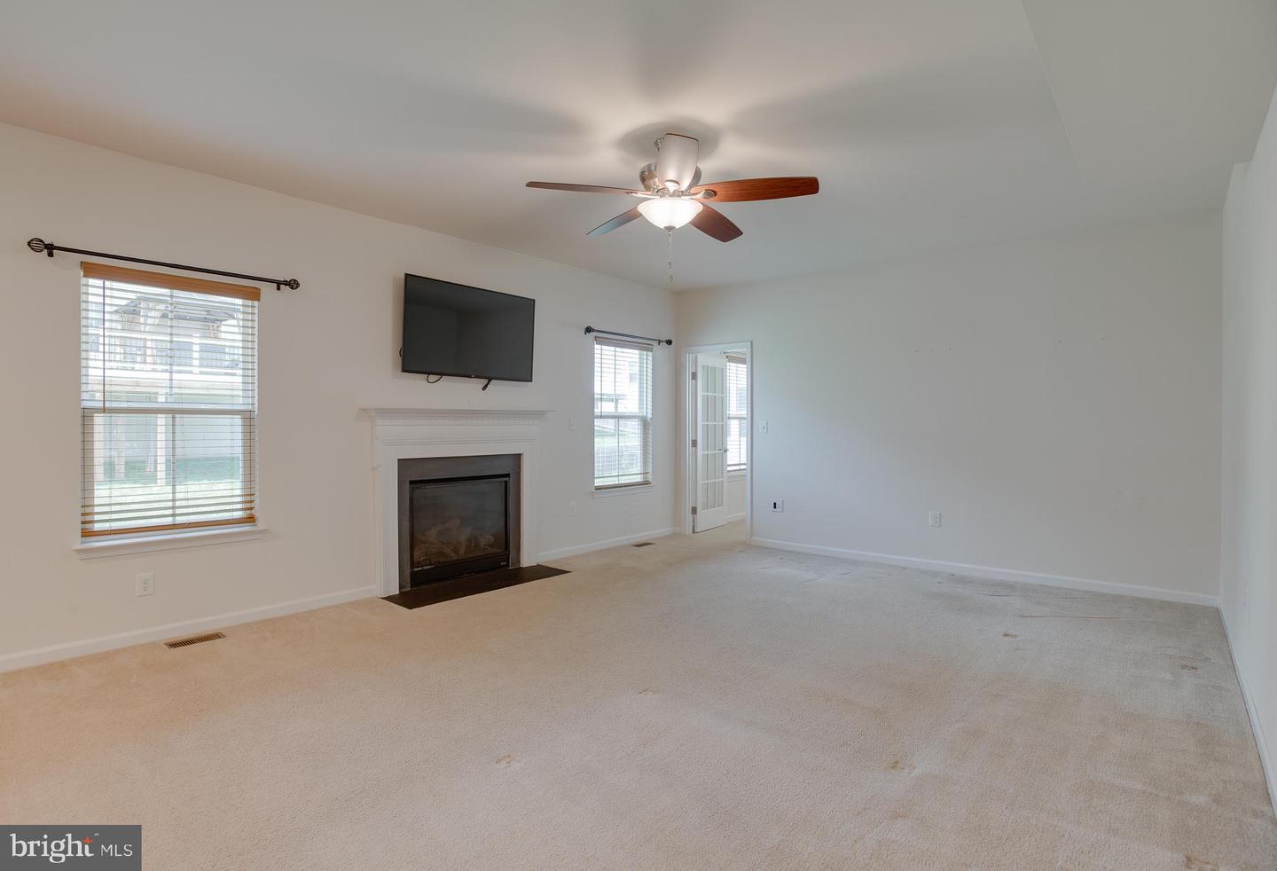 2032 MAGNOLIA CIR, CULPEPER, Virginia 22701, 5 Bedrooms Bedrooms, ,2 BathroomsBathrooms,Residential,For sale,2032 MAGNOLIA CIR,VACU2012840 MLS # VACU2012840