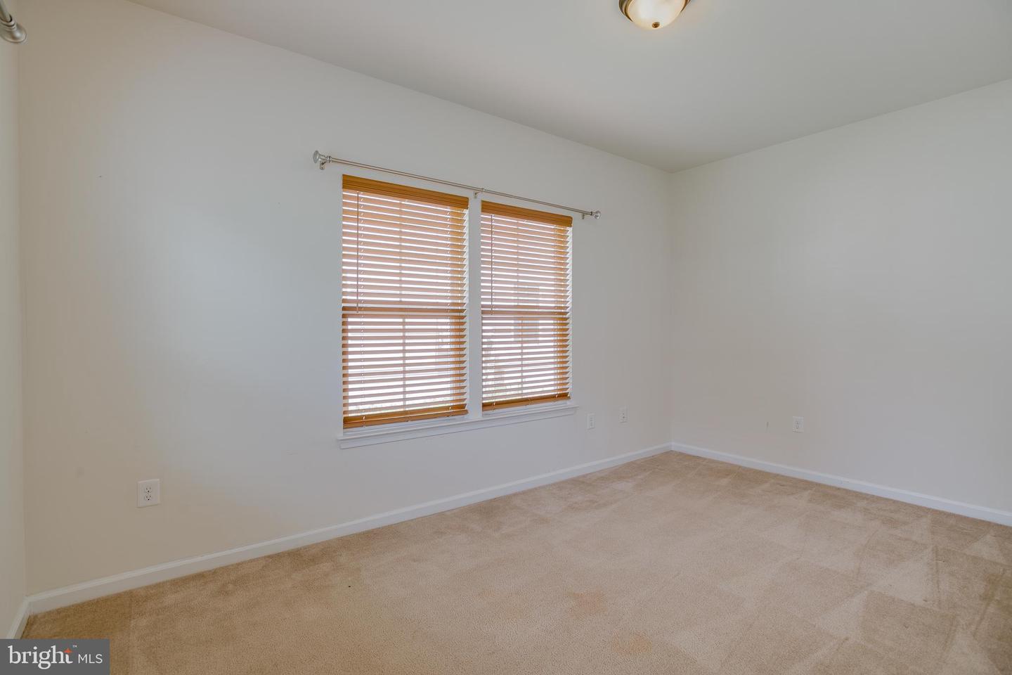 2032 MAGNOLIA CIR, CULPEPER, Virginia 22701, 5 Bedrooms Bedrooms, ,2 BathroomsBathrooms,Residential,For sale,2032 MAGNOLIA CIR,VACU2012840 MLS # VACU2012840