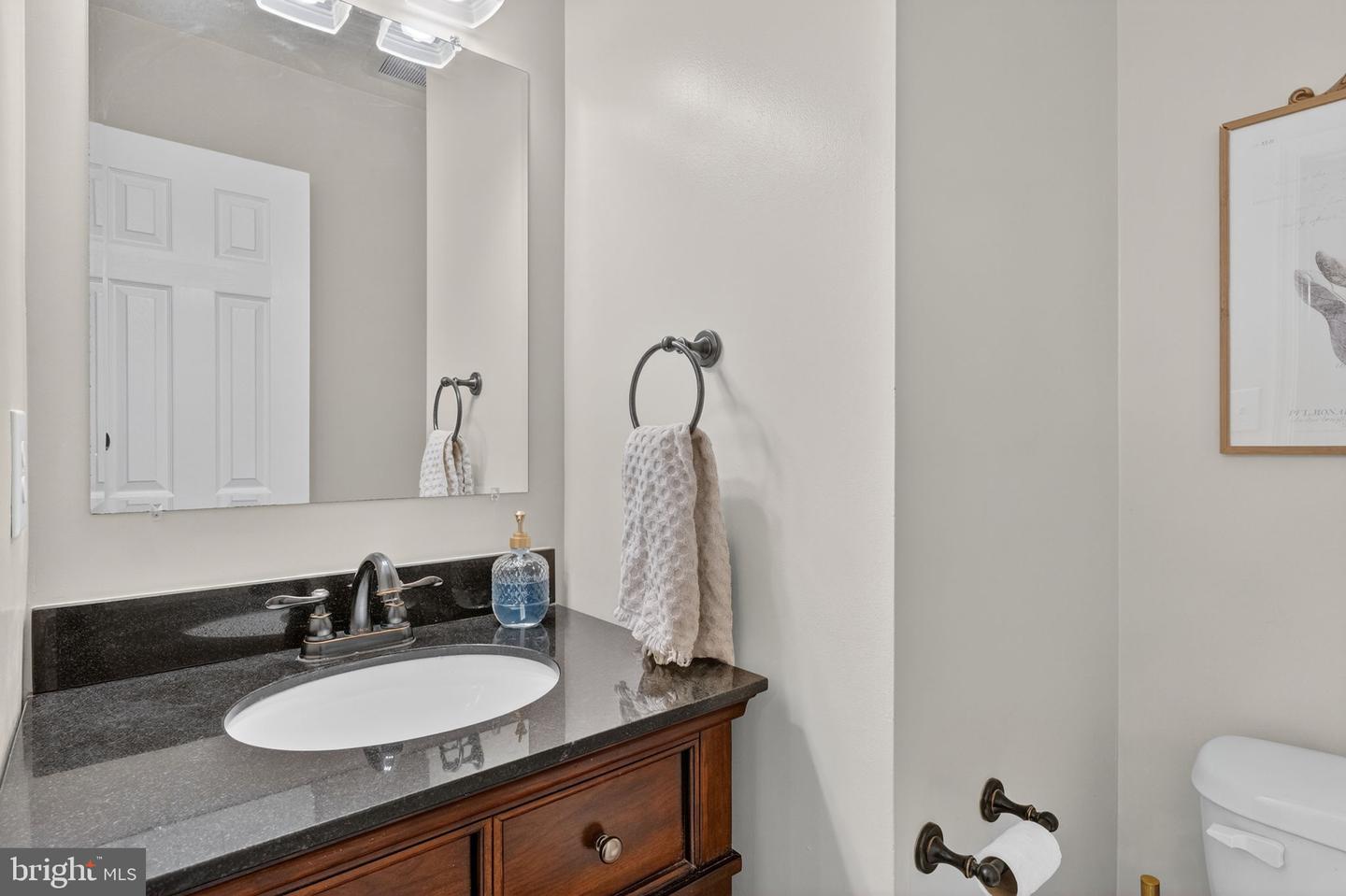 5769 HERITAGE HILL DR, ALEXANDRIA, Virginia 22310, 3 Bedrooms Bedrooms, ,2 BathroomsBathrooms,Residential,For sale,5769 HERITAGE HILL DR,VAFX2293966 MLS # VAFX2293966