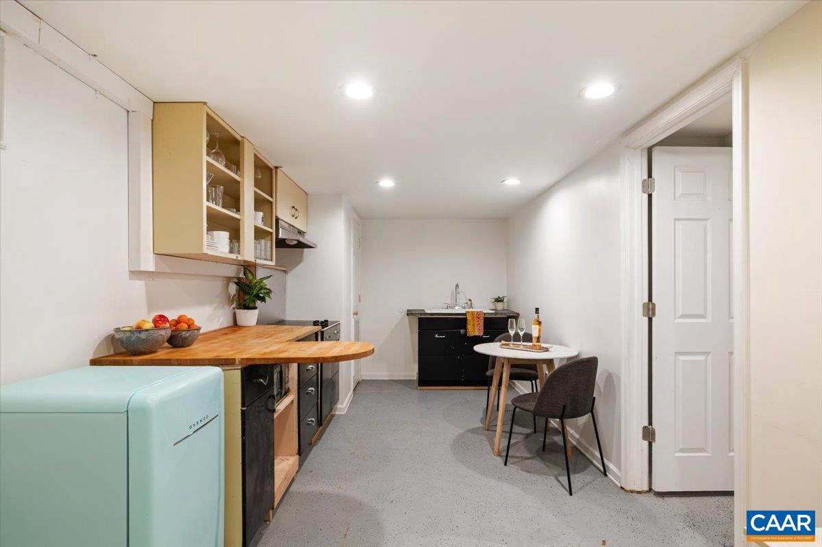 119 STRIBLING AVE, CHARLOTTESVILLE, Virginia 22901, 4 Bedrooms Bedrooms, ,2 BathroomsBathrooms,Residential,For sale,119 STRIBLING AVE,673932 MLS # 673932