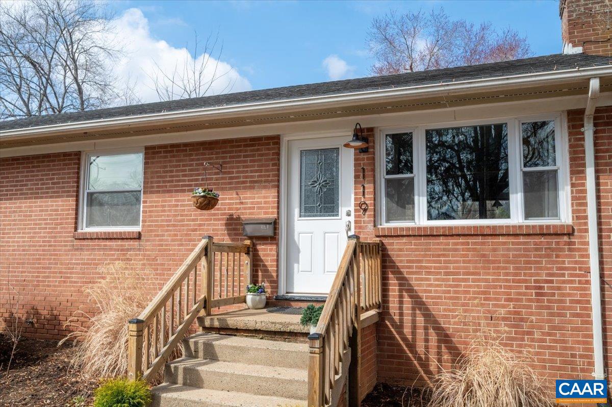 119 STRIBLING AVE, CHARLOTTESVILLE, Virginia 22901, 4 Bedrooms Bedrooms, ,2 BathroomsBathrooms,Residential,For sale,119 STRIBLING AVE,673932 MLS # 673932