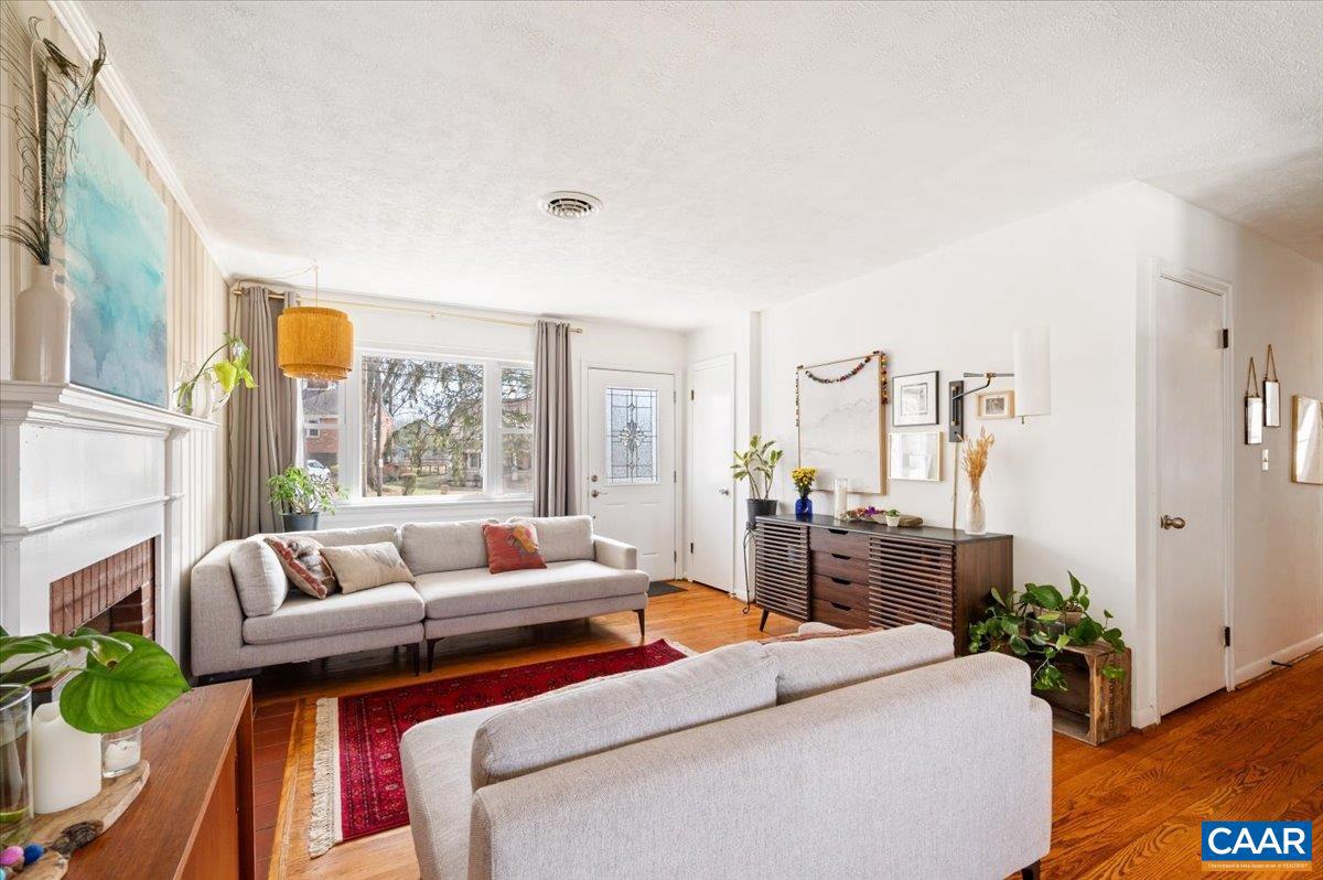 119 STRIBLING AVE, CHARLOTTESVILLE, Virginia 22901, 4 Bedrooms Bedrooms, ,2 BathroomsBathrooms,Residential,For sale,119 STRIBLING AVE,673932 MLS # 673932