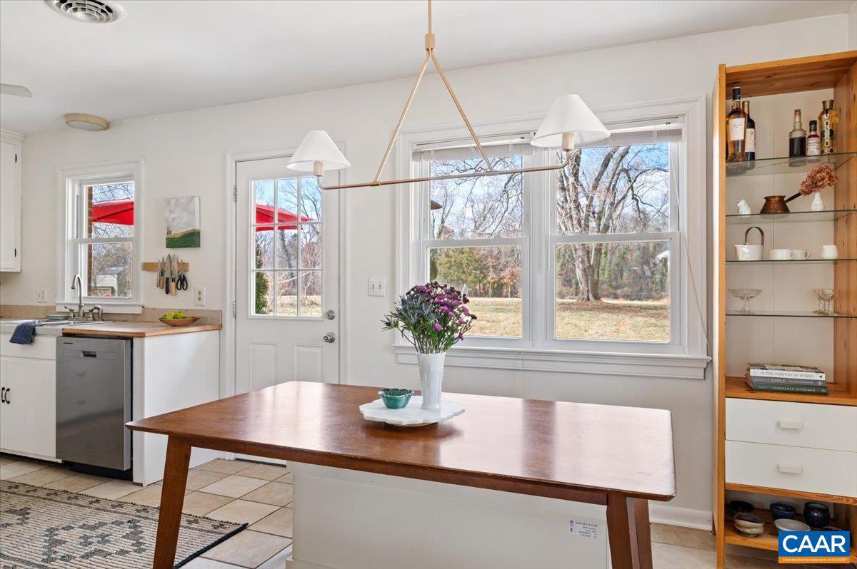 119 STRIBLING AVE, CHARLOTTESVILLE, Virginia 22901, 4 Bedrooms Bedrooms, ,2 BathroomsBathrooms,Residential,For sale,119 STRIBLING AVE,673932 MLS # 673932