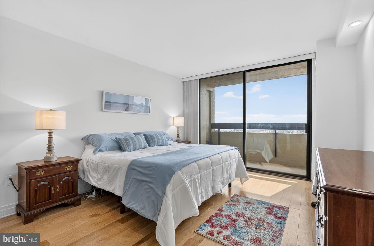 400 MADISON ST #1810, ALEXANDRIA, Virginia 22314, 1 Bedroom Bedrooms, ,1 BathroomBathrooms,Residential,For sale,400 MADISON ST #1810,VAAX2054766 MLS # VAAX2054766