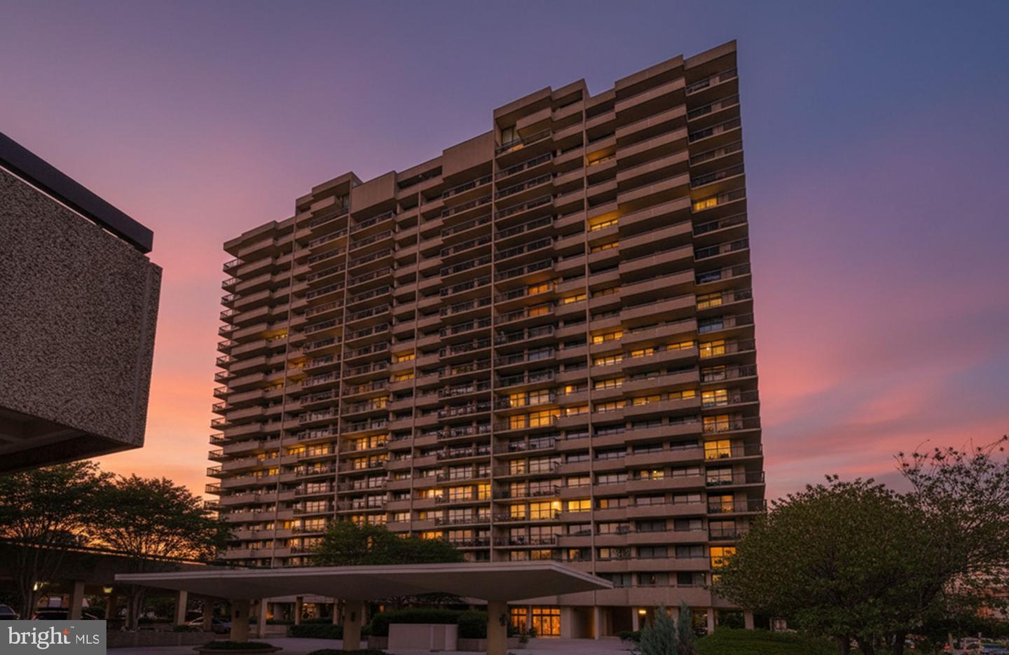 400 MADISON ST #1810, ALEXANDRIA, Virginia 22314, 1 Bedroom Bedrooms, ,1 BathroomBathrooms,Residential,For sale,400 MADISON ST #1810,VAAX2054766 MLS # VAAX2054766