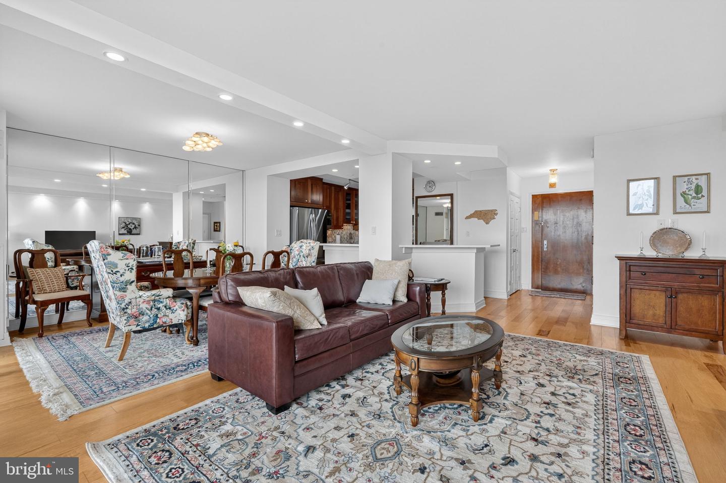 400 MADISON ST #1810, ALEXANDRIA, Virginia 22314, 1 Bedroom Bedrooms, ,1 BathroomBathrooms,Residential,For sale,400 MADISON ST #1810,VAAX2054766 MLS # VAAX2054766