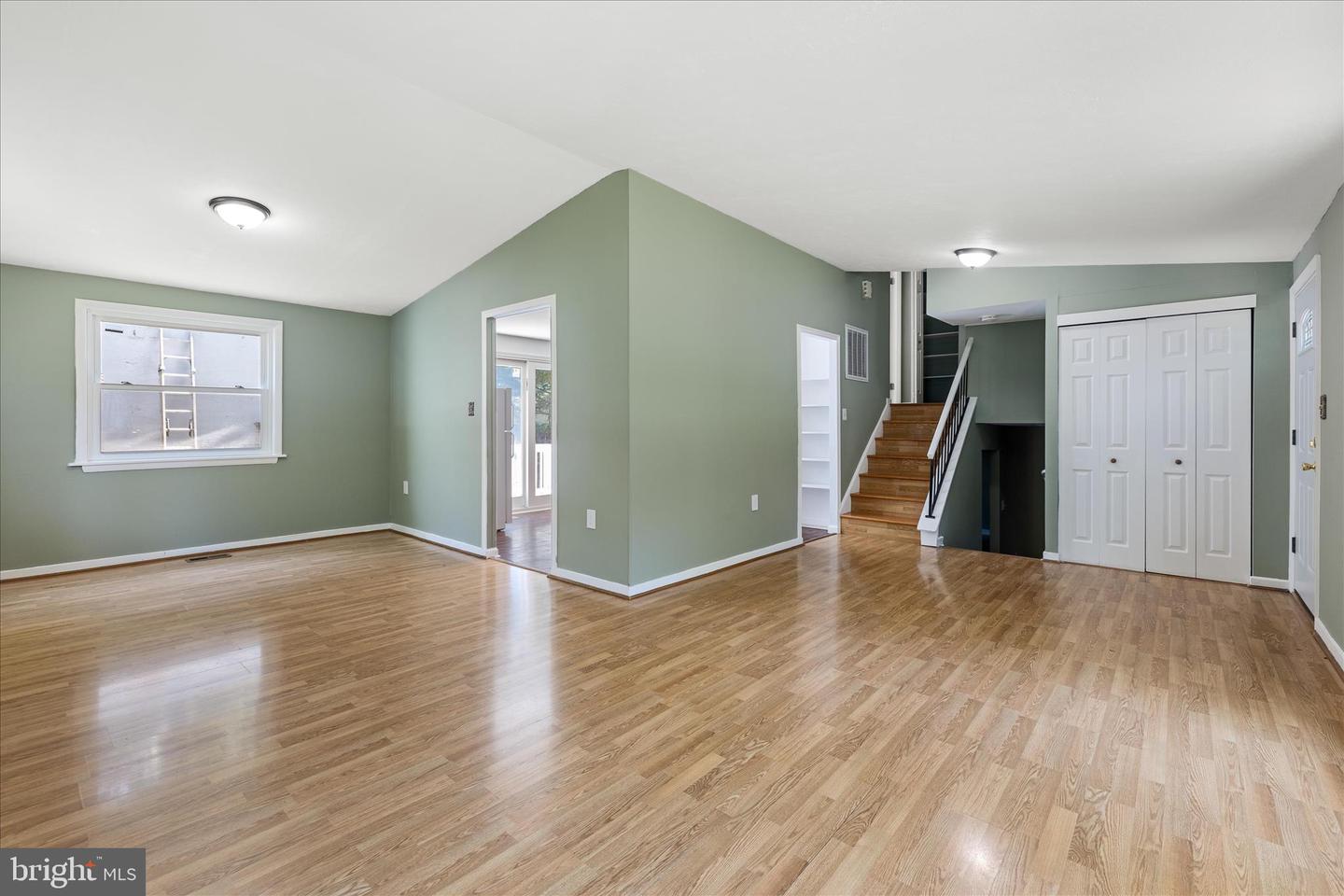 2231 SANIBEL DR, RESTON, Virginia 20191, 4 Bedrooms Bedrooms, ,2 BathroomsBathrooms,Residential,For sale,2231 SANIBEL DR,VAFX2294028 MLS # VAFX2294028