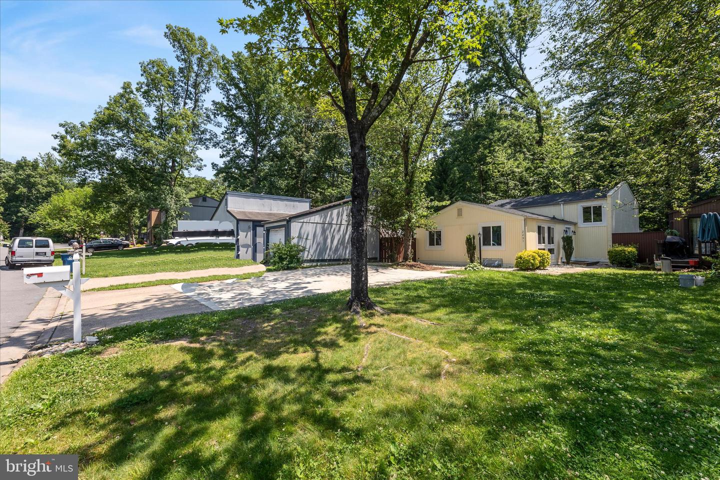 2231 SANIBEL DR, RESTON, Virginia 20191, 4 Bedrooms Bedrooms, ,2 BathroomsBathrooms,Residential,For sale,2231 SANIBEL DR,VAFX2294028 MLS # VAFX2294028