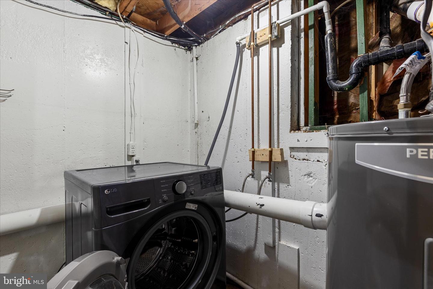 2231 SANIBEL DR, RESTON, Virginia 20191, 4 Bedrooms Bedrooms, ,2 BathroomsBathrooms,Residential,For sale,2231 SANIBEL DR,VAFX2294028 MLS # VAFX2294028