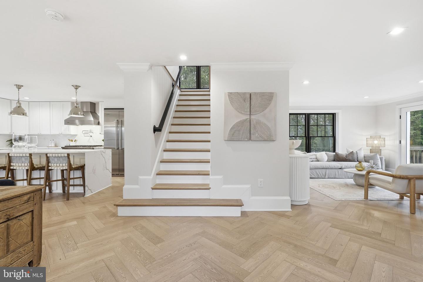 2505 N KENILWORTH ST, ARLINGTON, Virginia 22207, 5 Bedrooms Bedrooms, ,3 BathroomsBathrooms,Residential,For sale,2505 N KENILWORTH ST,VAAR2069642 MLS # VAAR2069642