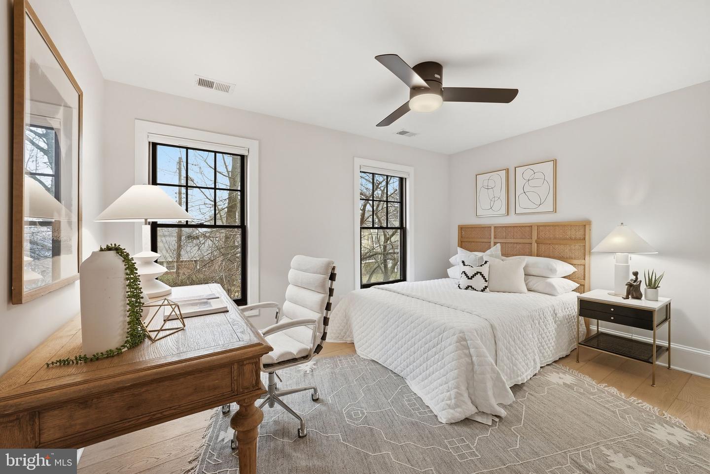 2505 N KENILWORTH ST, ARLINGTON, Virginia 22207, 5 Bedrooms Bedrooms, ,3 BathroomsBathrooms,Residential,For sale,2505 N KENILWORTH ST,VAAR2069642 MLS # VAAR2069642