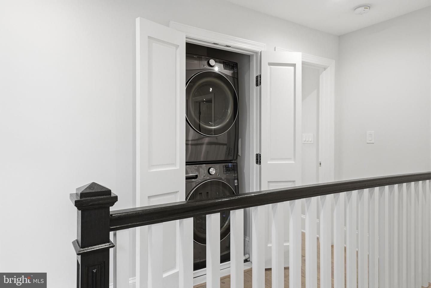 2505 N KENILWORTH ST, ARLINGTON, Virginia 22207, 5 Bedrooms Bedrooms, ,3 BathroomsBathrooms,Residential,For sale,2505 N KENILWORTH ST,VAAR2069642 MLS # VAAR2069642