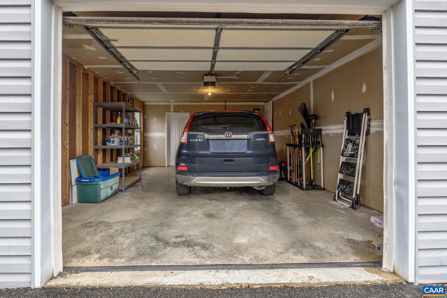 201 BUTTERCUP LN, CHARLOTTESVILLE, Virginia 22902, 2 Bedrooms Bedrooms, ,2 BathroomsBathrooms,Residential,For sale,201 BUTTERCUP LN,673936 MLS # 673936