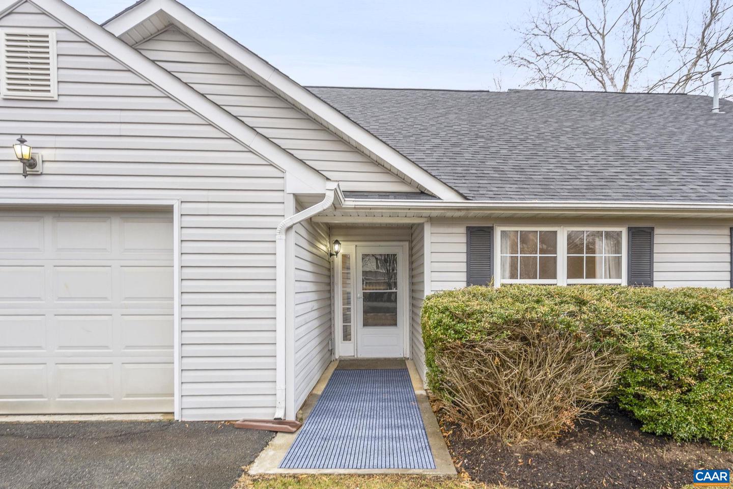 201 BUTTERCUP LN, CHARLOTTESVILLE, Virginia 22902, 2 Bedrooms Bedrooms, ,2 BathroomsBathrooms,Residential,For sale,201 BUTTERCUP LN,673936 MLS # 673936