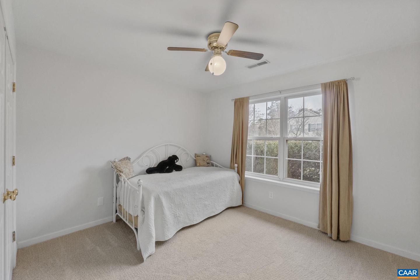 201 BUTTERCUP LN, CHARLOTTESVILLE, Virginia 22902, 2 Bedrooms Bedrooms, ,2 BathroomsBathrooms,Residential,For sale,201 BUTTERCUP LN,673936 MLS # 673936