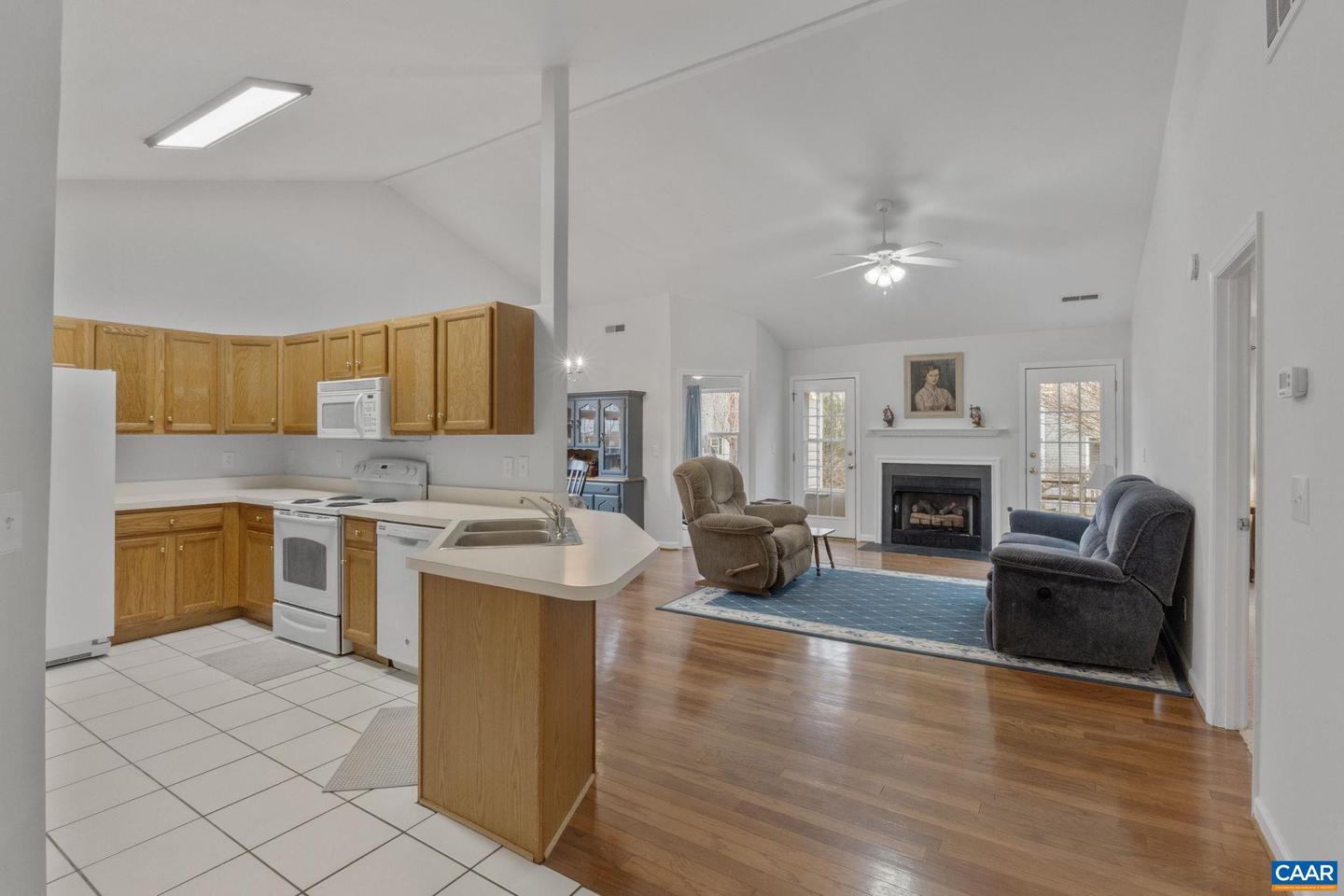 201 BUTTERCUP LN, CHARLOTTESVILLE, Virginia 22902, 2 Bedrooms Bedrooms, ,2 BathroomsBathrooms,Residential,For sale,201 BUTTERCUP LN,673936 MLS # 673936