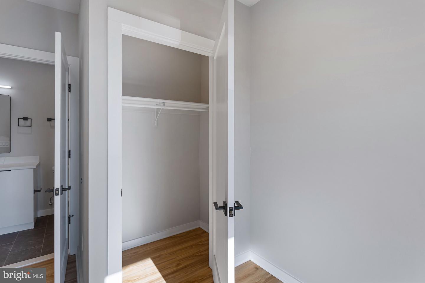 1358 FLORIDA AVE NE #207, WASHINGTON, District Of Columbia 20002, 2 Bedrooms Bedrooms, ,1 BathroomBathrooms,Residential,For sale,1358 FLORIDA AVE NE #207,DCDC2248890 MLS # DCDC2248890
