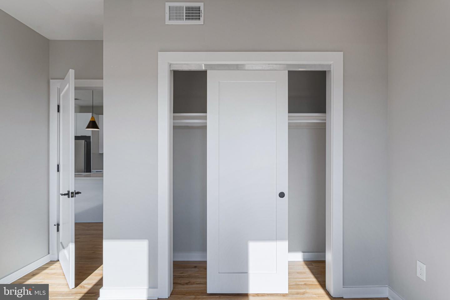 1358 FLORIDA AVE NE #207, WASHINGTON, District Of Columbia 20002, 2 Bedrooms Bedrooms, ,1 BathroomBathrooms,Residential,For sale,1358 FLORIDA AVE NE #207,DCDC2248890 MLS # DCDC2248890