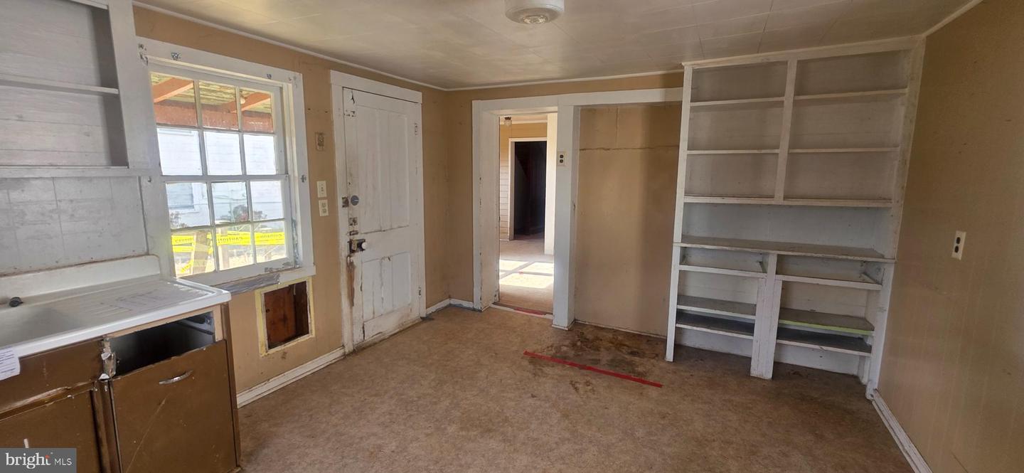 11 BRISTOL AVE, LURAY, Virginia 22835, 3 Bedrooms Bedrooms, ,2 BathroomsBathrooms,Residential,For sale,11 BRISTOL AVE,VAPA2006136 MLS # VAPA2006136