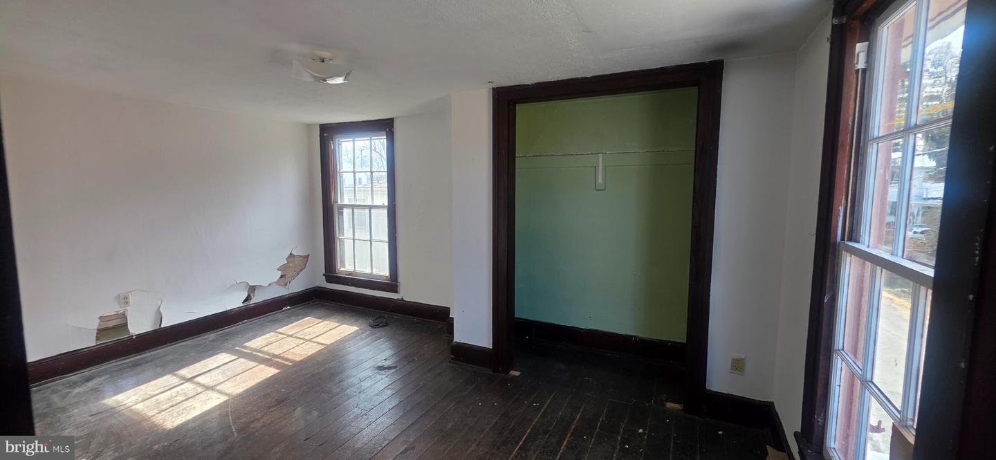 11 BRISTOL AVE, LURAY, Virginia 22835, 3 Bedrooms Bedrooms, ,2 BathroomsBathrooms,Residential,For sale,11 BRISTOL AVE,VAPA2006136 MLS # VAPA2006136