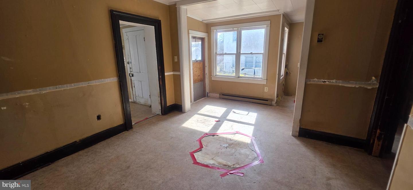 11 BRISTOL AVE, LURAY, Virginia 22835, 3 Bedrooms Bedrooms, ,2 BathroomsBathrooms,Residential,For sale,11 BRISTOL AVE,VAPA2006136 MLS # VAPA2006136