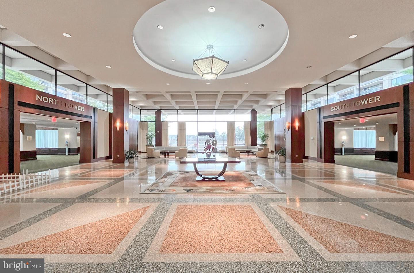 3705 S GEORGE MASON DR #1811S, FALLS CHURCH, Virginia 22041, 2 Bedrooms Bedrooms, ,1 BathroomBathrooms,Residential,For sale,3705 S GEORGE MASON DR #1811S,VAFX2294052 MLS # VAFX2294052