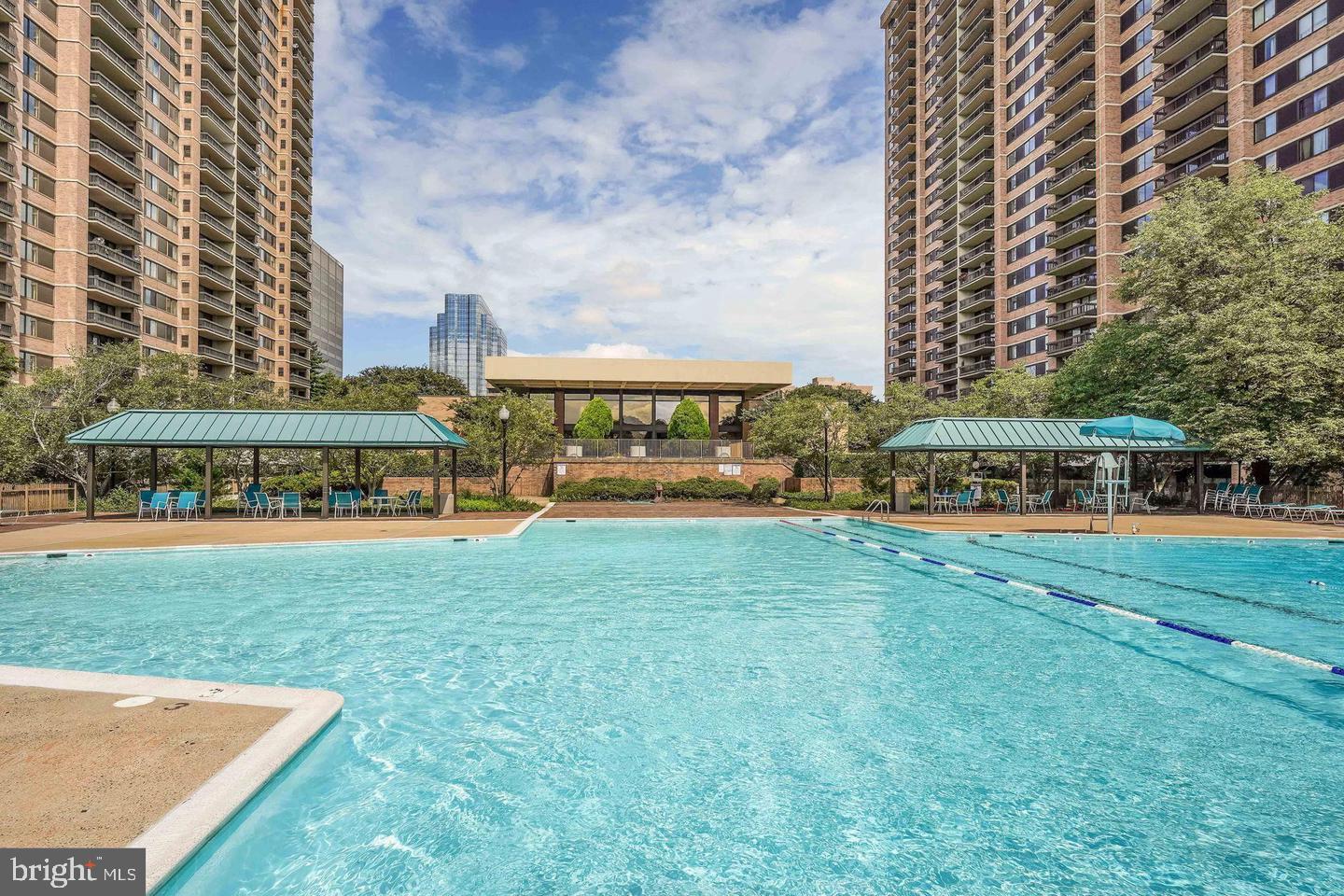 3705 S GEORGE MASON DR #1811S, FALLS CHURCH, Virginia 22041, 2 Bedrooms Bedrooms, ,1 BathroomBathrooms,Residential,For sale,3705 S GEORGE MASON DR #1811S,VAFX2294052 MLS # VAFX2294052