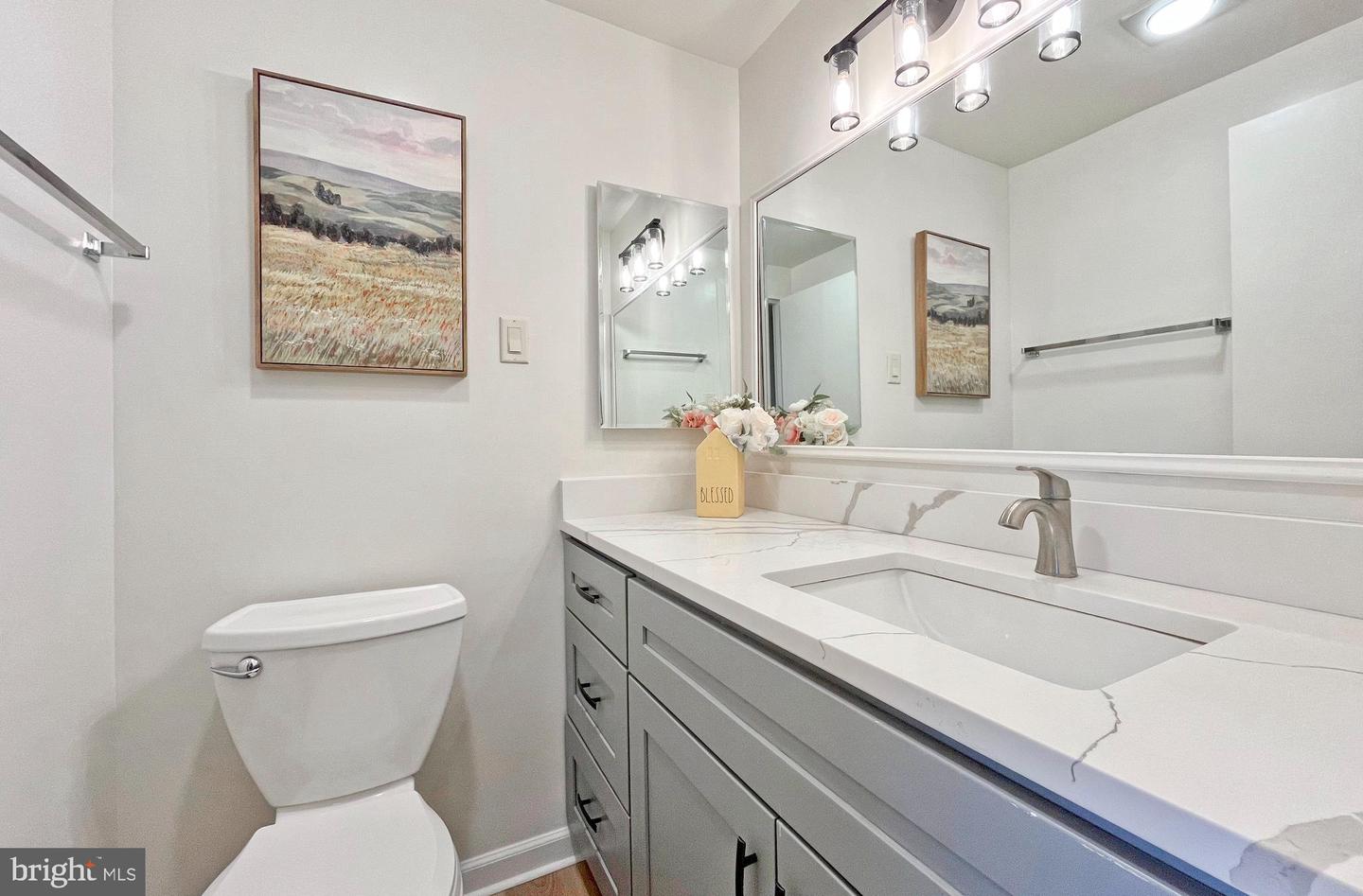 3705 S GEORGE MASON DR #1811S, FALLS CHURCH, Virginia 22041, 2 Bedrooms Bedrooms, ,1 BathroomBathrooms,Residential,For sale,3705 S GEORGE MASON DR #1811S,VAFX2294052 MLS # VAFX2294052