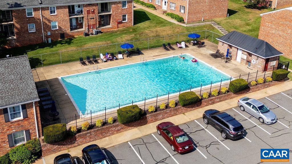 114 HESSIAN HILLS RDG #1, CHARLOTTESVILLE, Virginia 22901, 3 Bedrooms Bedrooms, ,1 BathroomBathrooms,Residential,For sale,114 HESSIAN HILLS RDG #1,673944 MLS # 673944