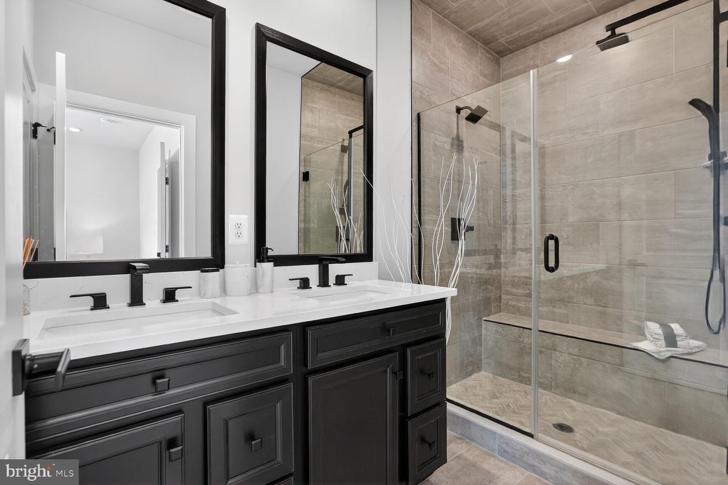 3757 MAYORS WAY, FAIRFAX, Virginia 22030, 3 Bedrooms Bedrooms, ,3 BathroomsBathrooms,Residential,For sale,3757 MAYORS WAY,VAFC2007874 MLS # VAFC2007874