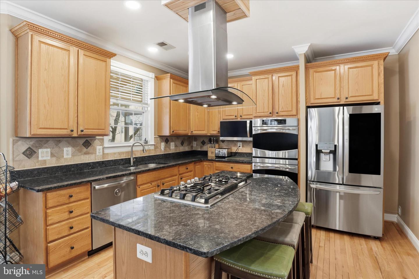 43004 BATTERY POINT PL, LEESBURG, Virginia 20176, 4 Bedrooms Bedrooms, ,4 BathroomsBathrooms,Residential,For sale,43004 BATTERY POINT PL,VALO2117370 MLS # VALO2117370