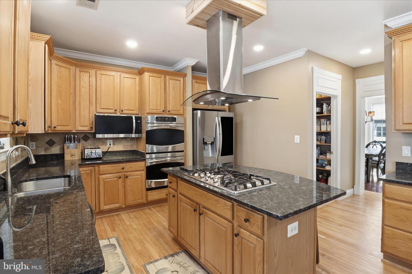 43004 BATTERY POINT PL, LEESBURG, Virginia 20176, 4 Bedrooms Bedrooms, ,4 BathroomsBathrooms,Residential,For sale,43004 BATTERY POINT PL,VALO2117370 MLS # VALO2117370