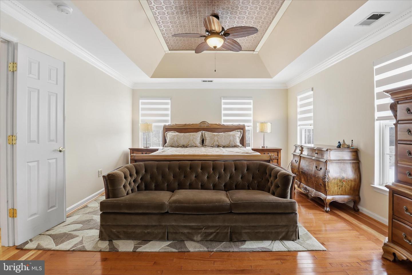 43004 BATTERY POINT PL, LEESBURG, Virginia 20176, 4 Bedrooms Bedrooms, ,4 BathroomsBathrooms,Residential,For sale,43004 BATTERY POINT PL,VALO2117370 MLS # VALO2117370