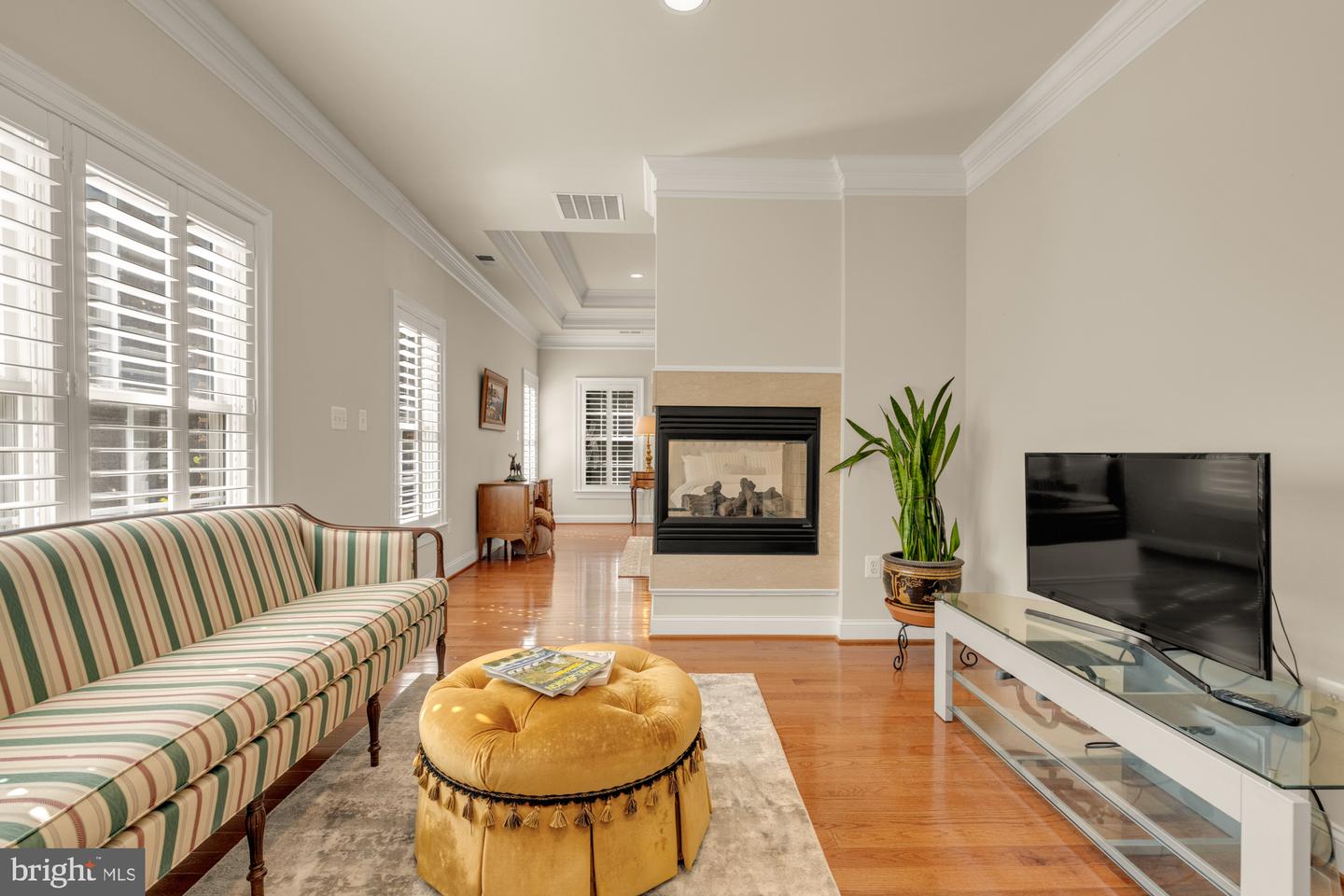 6238 LINWAY TER, MCLEAN, Virginia 22101, 6 Bedrooms Bedrooms, ,6 BathroomsBathrooms,Residential,For sale,6238 LINWAY TER,VAFX2294092 MLS # VAFX2294092