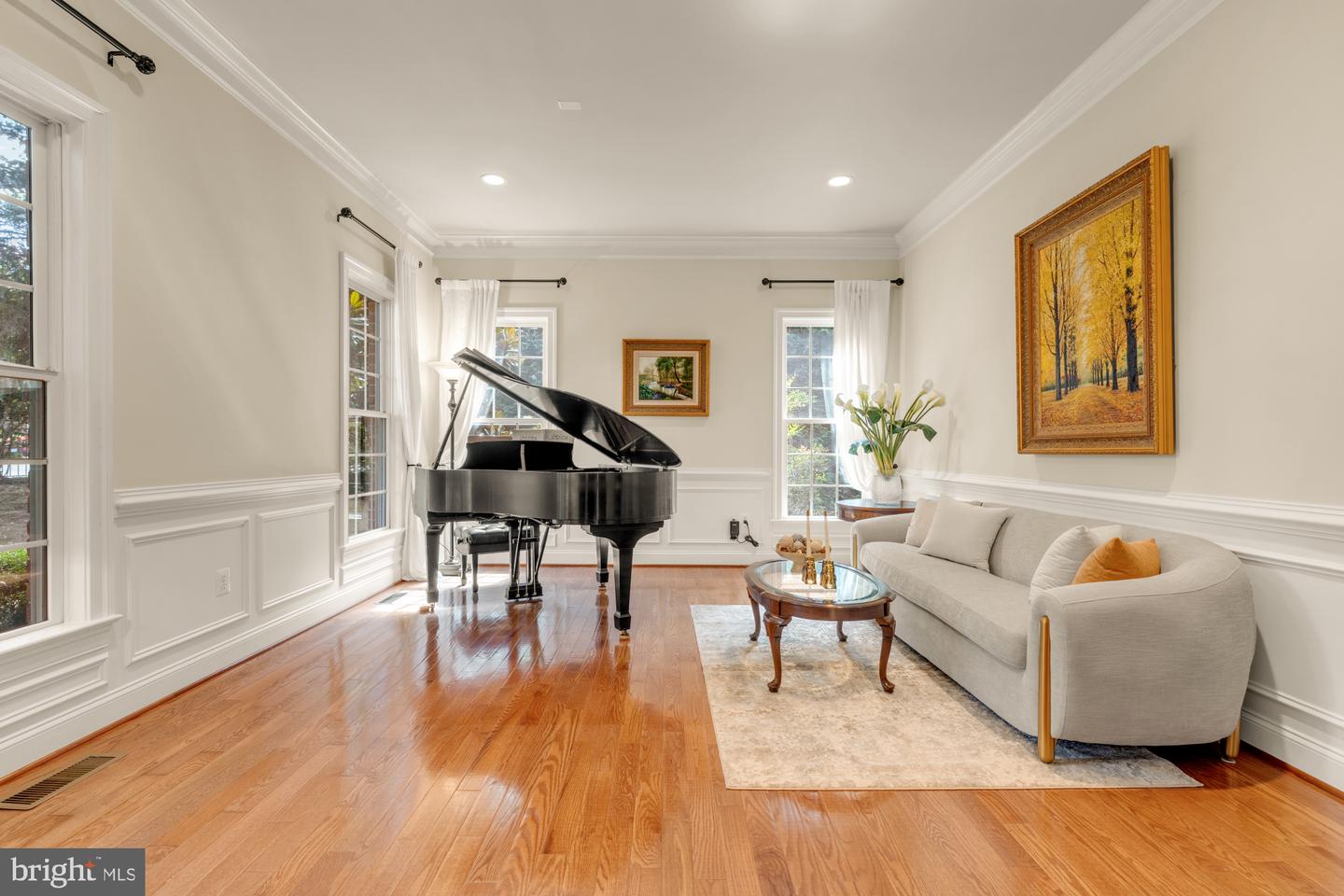 6238 LINWAY TER, MCLEAN, Virginia 22101, 6 Bedrooms Bedrooms, ,6 BathroomsBathrooms,Residential,For sale,6238 LINWAY TER,VAFX2294092 MLS # VAFX2294092