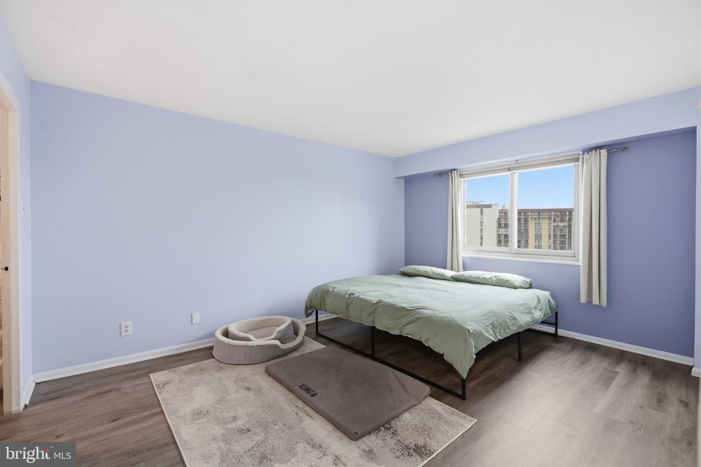 5340 HOLMES RUN PKWY #1017, ALEXANDRIA, Virginia 22304, 1 Bedroom Bedrooms, ,1 BathroomBathrooms,Residential,For sale,5340 HOLMES RUN PKWY #1017,VAAX2054790 MLS # VAAX2054790