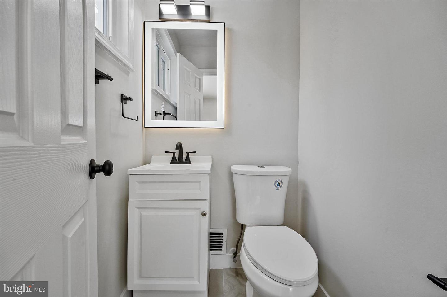 3629 PARKLANE RD, FAIRFAX, Virginia 22030, 4 Bedrooms Bedrooms, ,2 BathroomsBathrooms,Residential,For sale,3629 PARKLANE RD,VAFC2007878 MLS # VAFC2007878