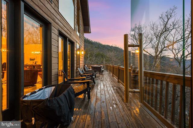 347 WILSON WAY, MCGAHEYSVILLE, Virginia 22840, 6 Bedrooms Bedrooms, ,5 BathroomsBathrooms,Residential,For sale,347 WILSON WAY,VARO2002886 MLS # VARO2002886