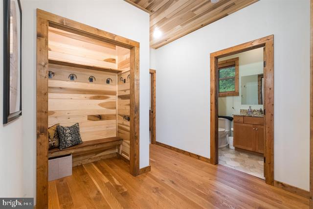 347 WILSON WAY, MCGAHEYSVILLE, Virginia 22840, 6 Bedrooms Bedrooms, ,5 BathroomsBathrooms,Residential,For sale,347 WILSON WAY,VARO2002886 MLS # VARO2002886