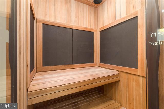 347 WILSON WAY, MCGAHEYSVILLE, Virginia 22840, 6 Bedrooms Bedrooms, ,5 BathroomsBathrooms,Residential,For sale,347 WILSON WAY,VARO2002886 MLS # VARO2002886