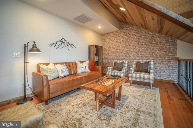 347 WILSON WAY, MCGAHEYSVILLE, Virginia 22840, 6 Bedrooms Bedrooms, ,5 BathroomsBathrooms,Residential,For sale,347 WILSON WAY,VARO2002886 MLS # VARO2002886