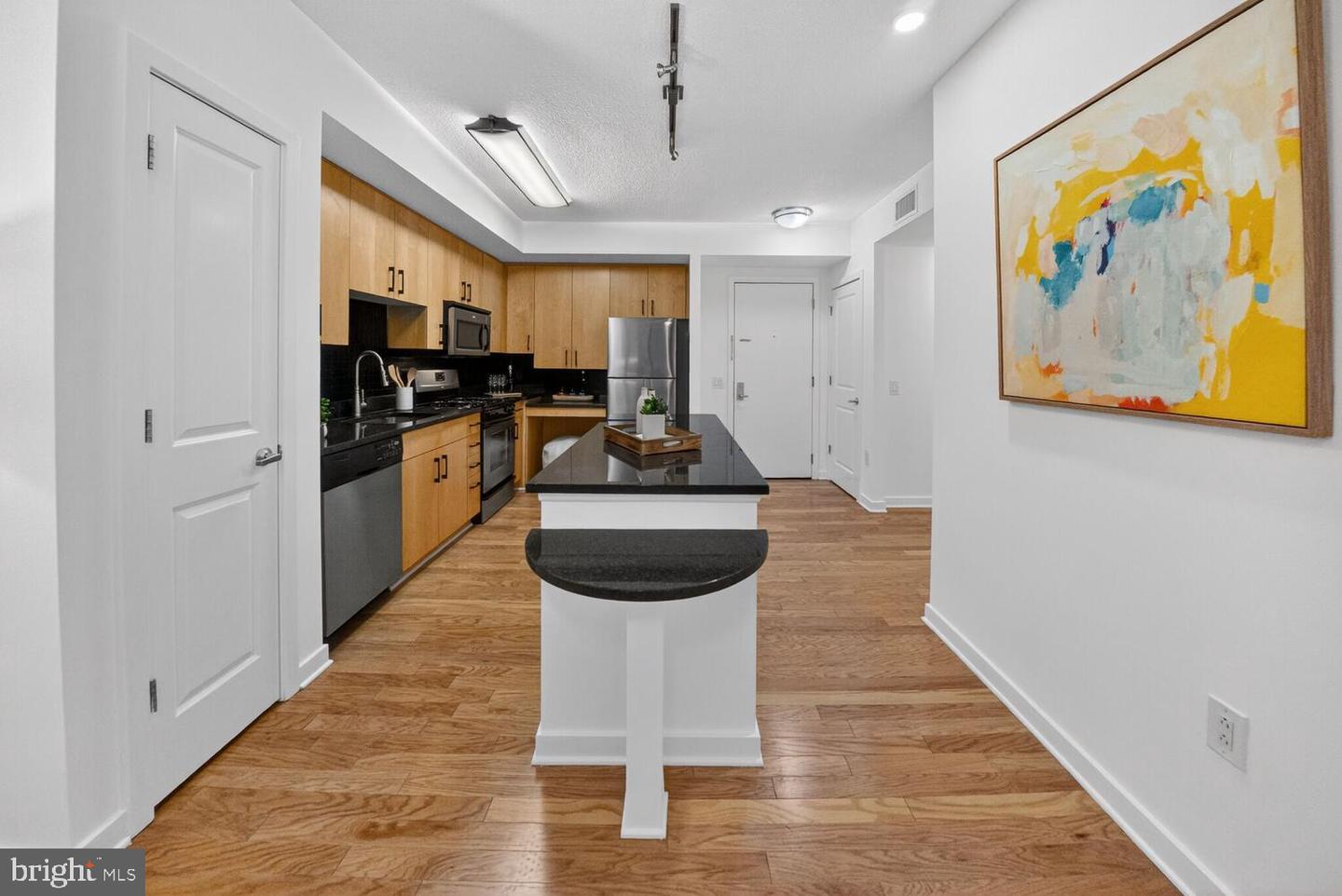 475 K ST NW #404, WASHINGTON, District Of Columbia 20001, 2 Bedrooms Bedrooms, ,1 BathroomBathrooms,Residential,For sale,475 K ST NW #404,DCDC2248976 MLS # DCDC2248976